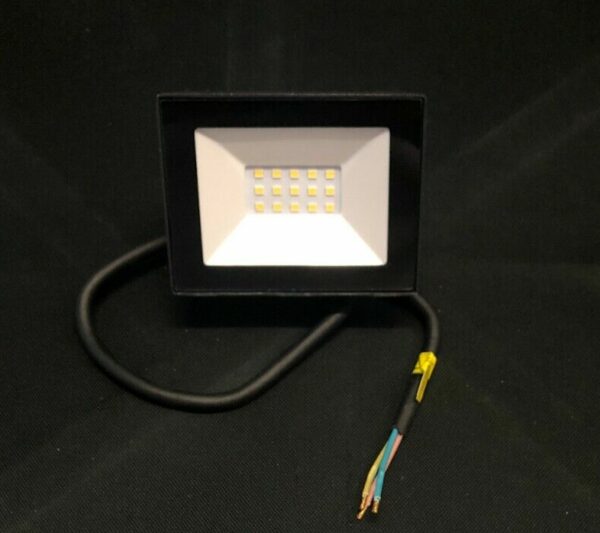 PROIETTORE LED SLIM 12V FARO FARETTO 12 VOLT LUCE NATURALE 800 LUMEN 10W 1153136